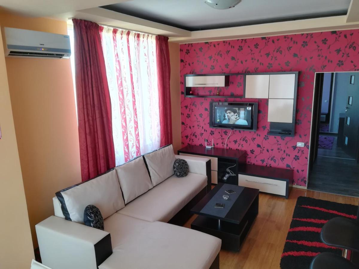 Mamaia Nord Apartament 那沃达利 外观 照片