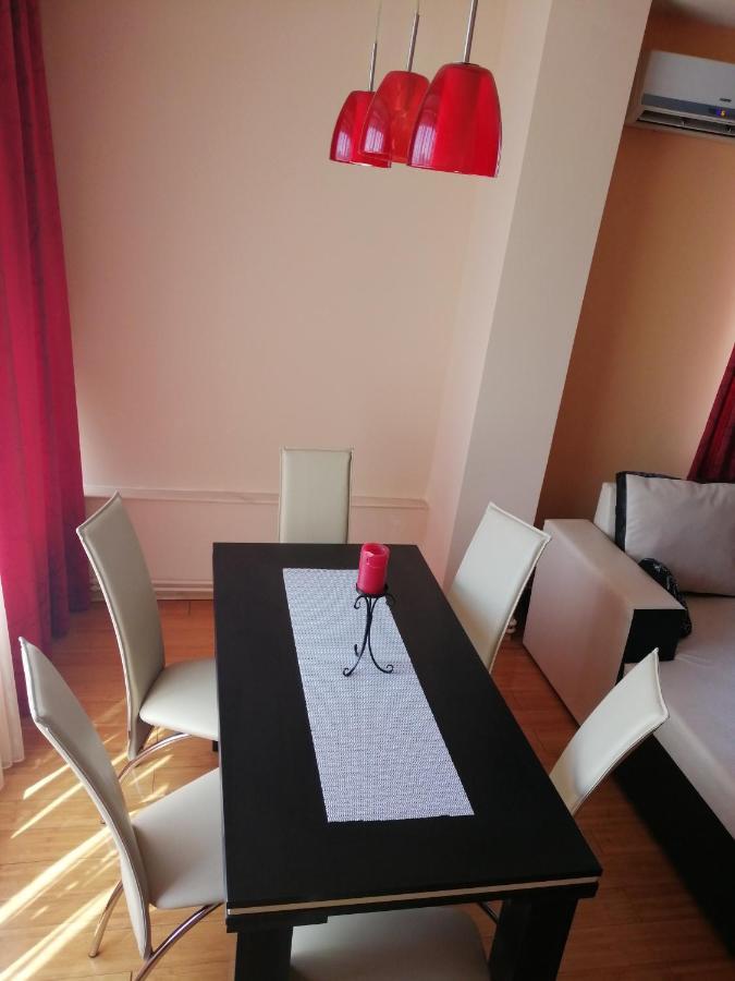 Mamaia Nord Apartament 那沃达利 外观 照片